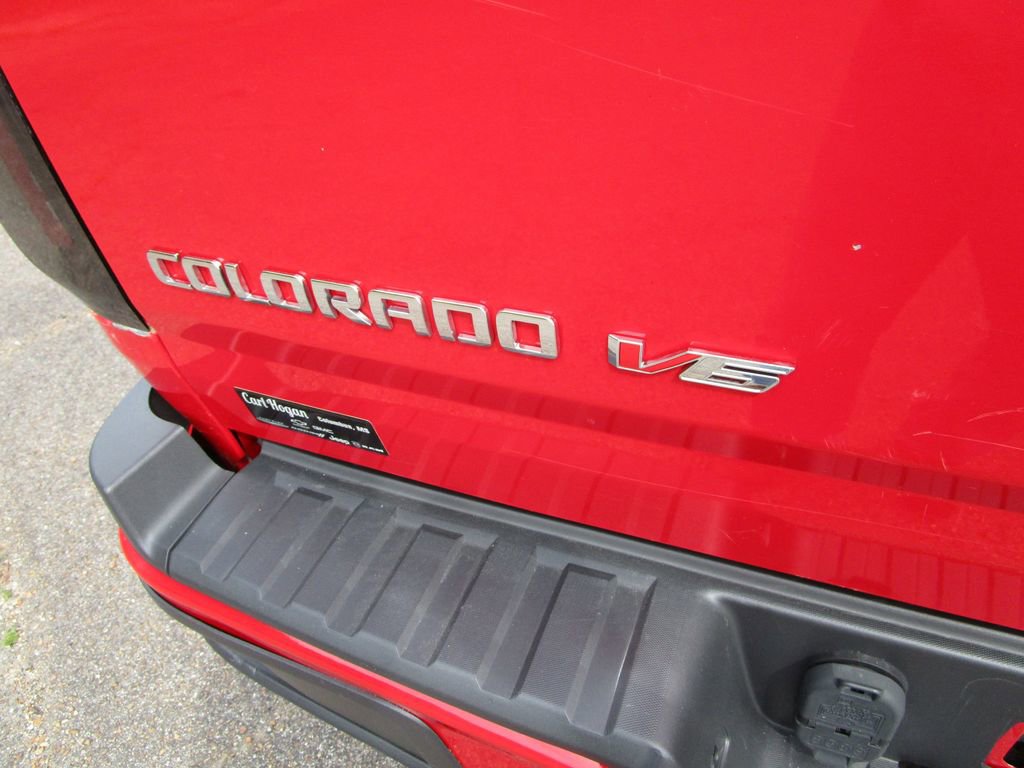 Used 2017 Chevrolet Colorado Z71 image 12