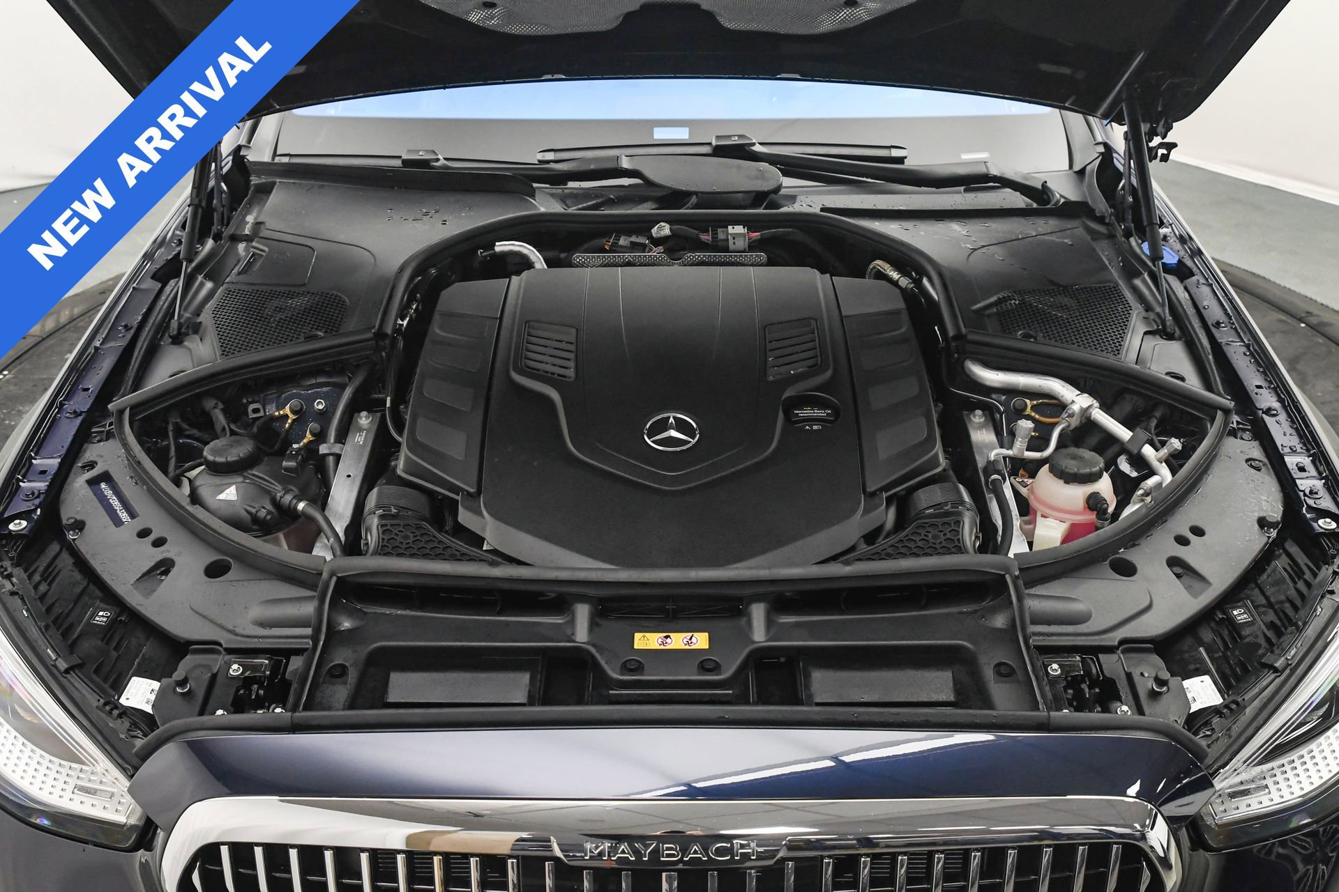 Used 2025 Mercedes-Benz Maybach S 580 4MATIC image 33