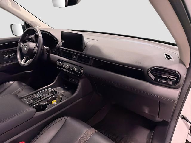 Used 2025 Honda Pilot Touring image 26