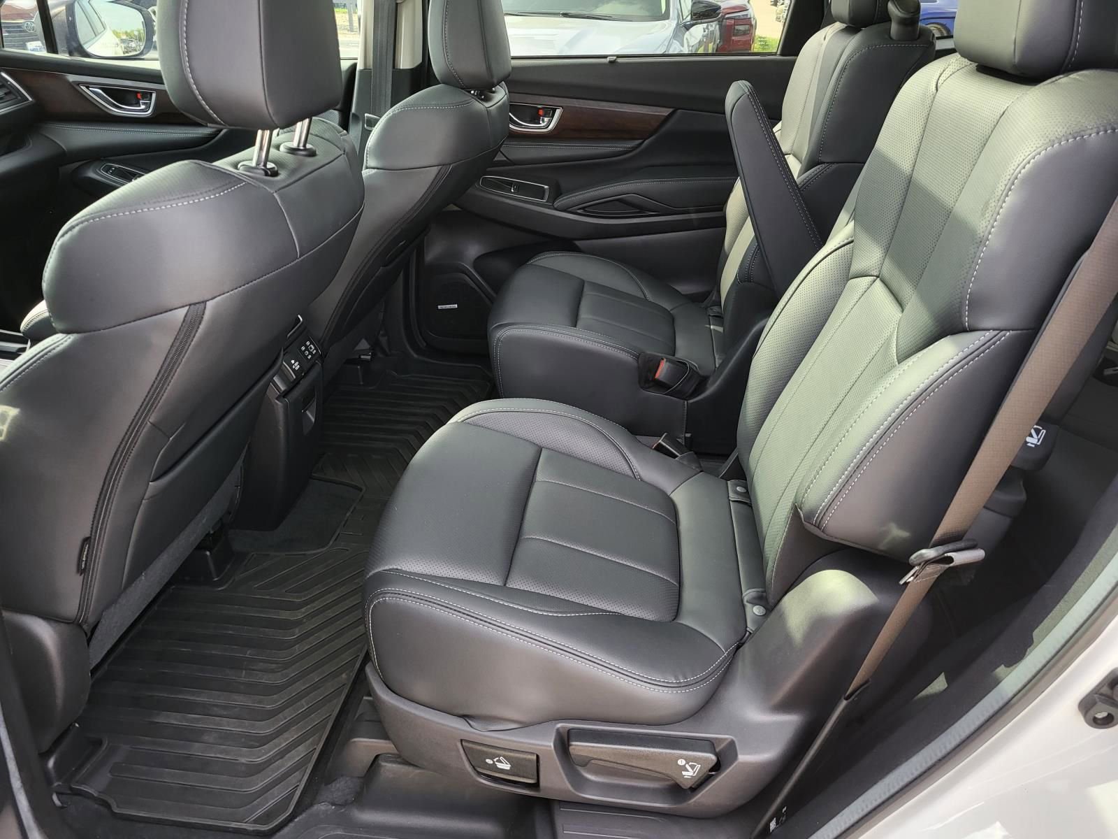 Certified 2024 Subaru Ascent Touring w/ Popular Package #2 image 15