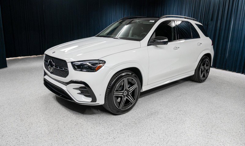 New 2026 Mercedes-Benz GLE 450 4MATIC image 1
