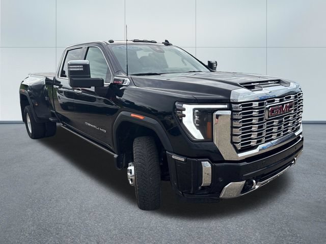 Used 2025 GMC Sierra 3500 Denali w/ Denali Reserve Package AWD/4WD image 5