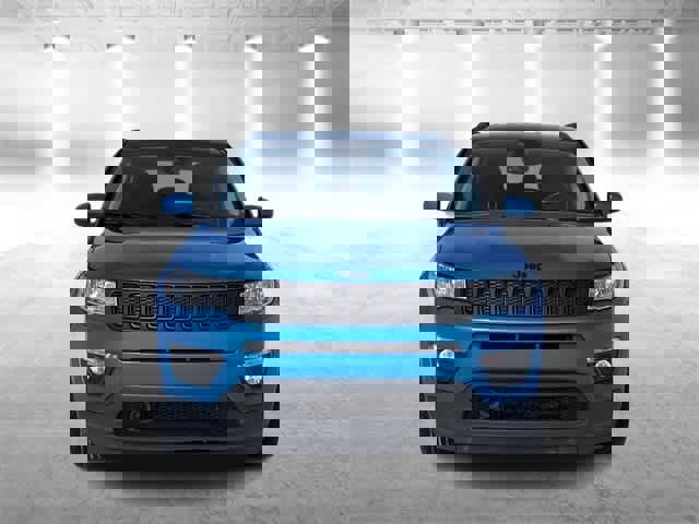 Used 2021 Jeep Compass Latitude image 3