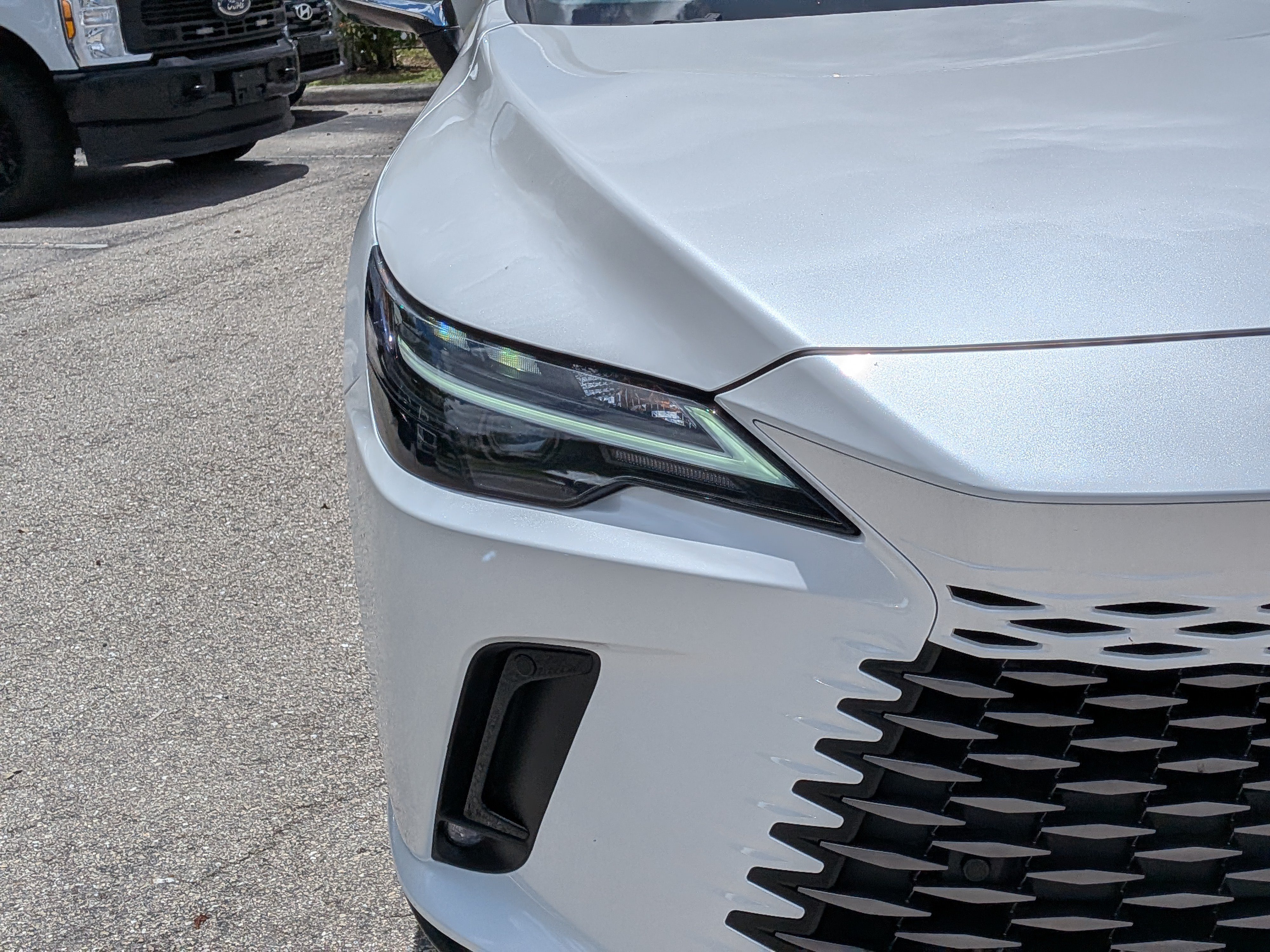 Used 2025 Lexus RX 350 Premium Plus w/ Convenience Package FWD image 10