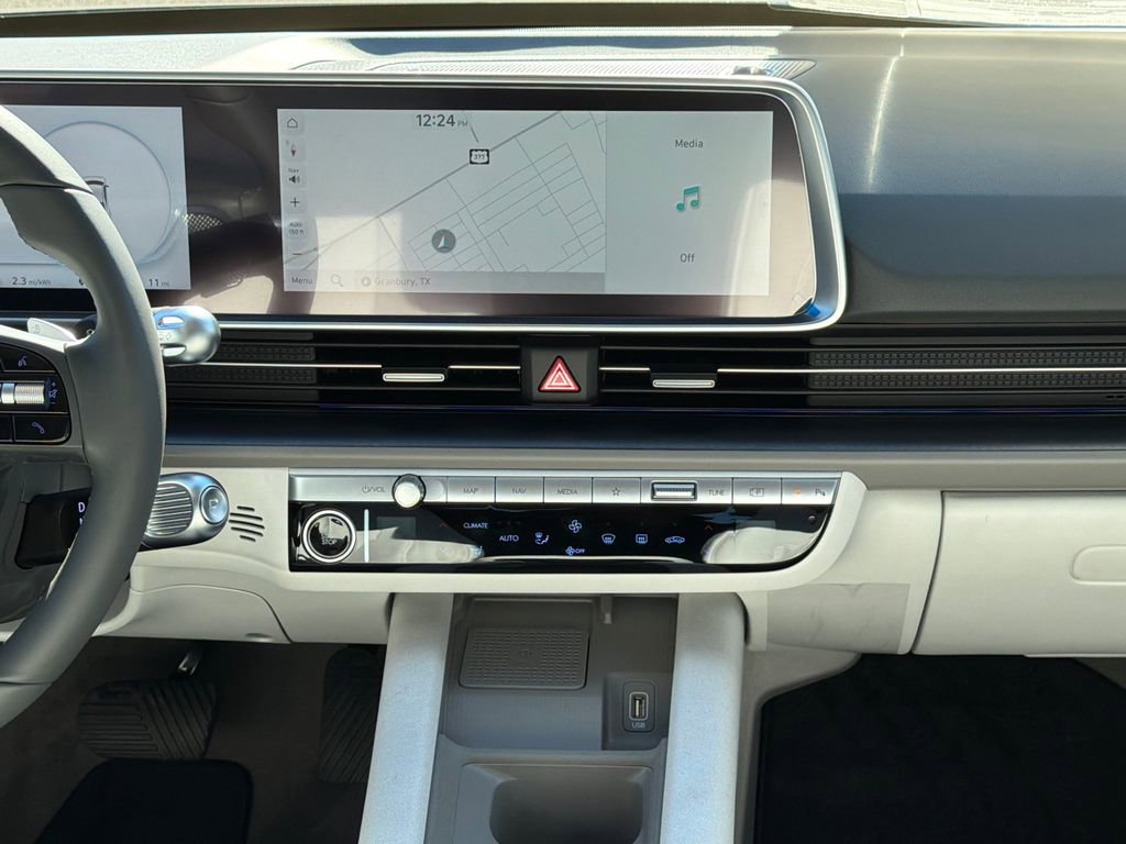 New 2025 Hyundai Ioniq 6 SEL RWD image 9