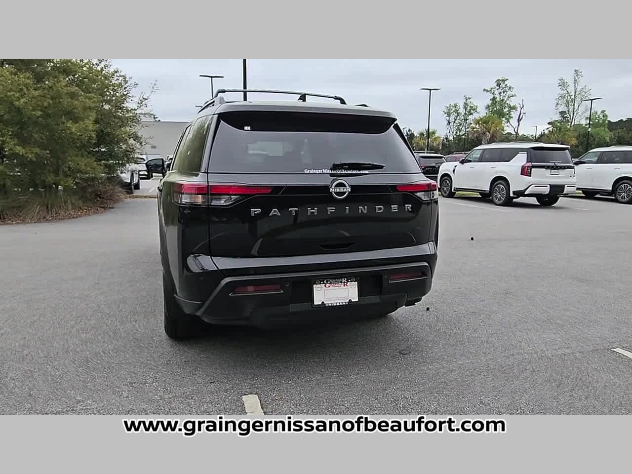 New 2026 Nissan Pathfinder SV FWD image 30