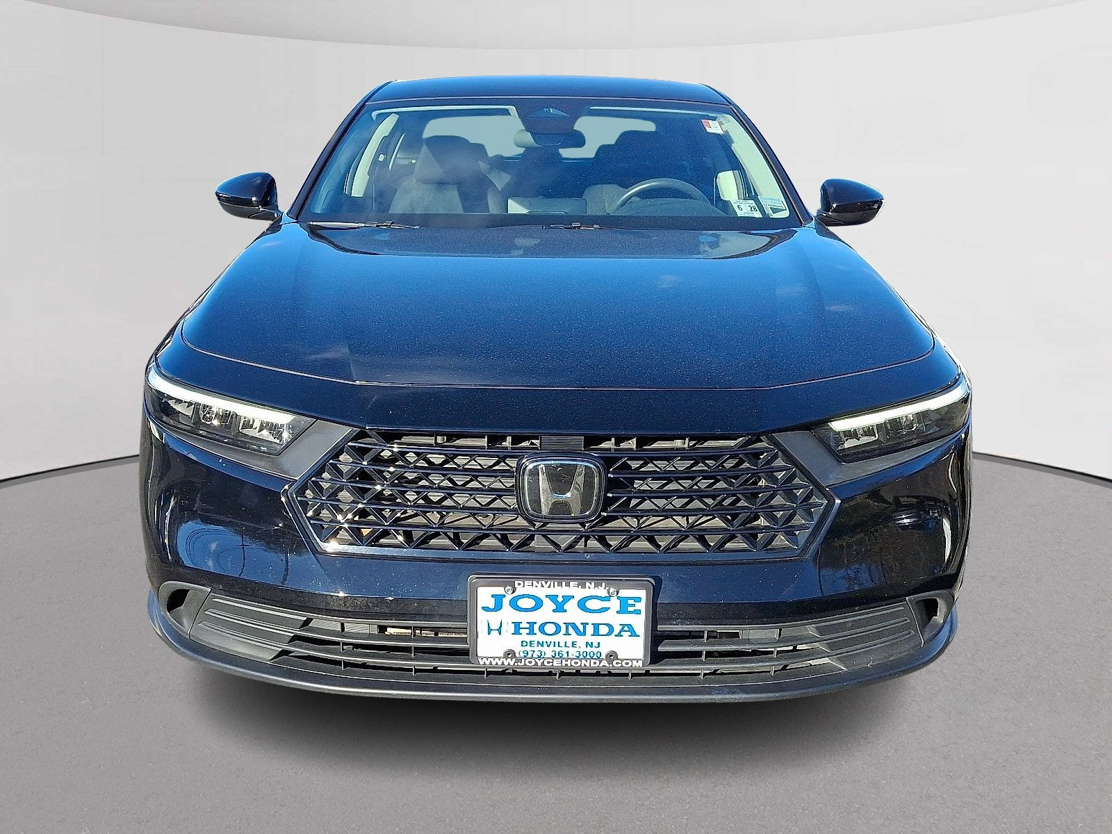 Certified 2023 Honda Accord LX image 3