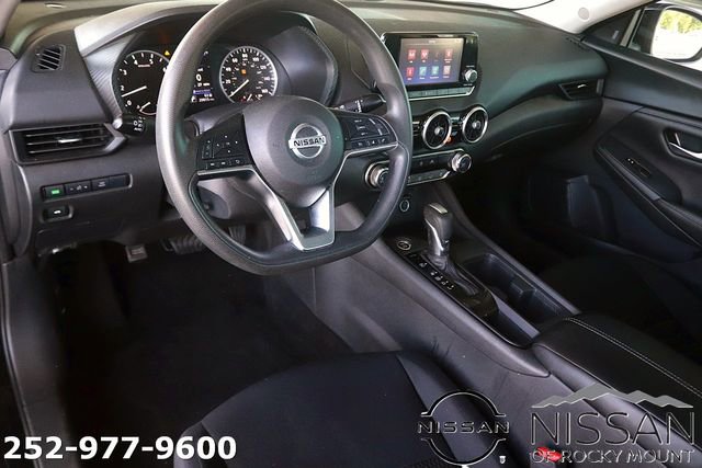 Used 2023 Nissan Sentra S image 11