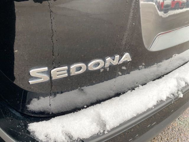 Used 2019 Kia Sedona LX image 28