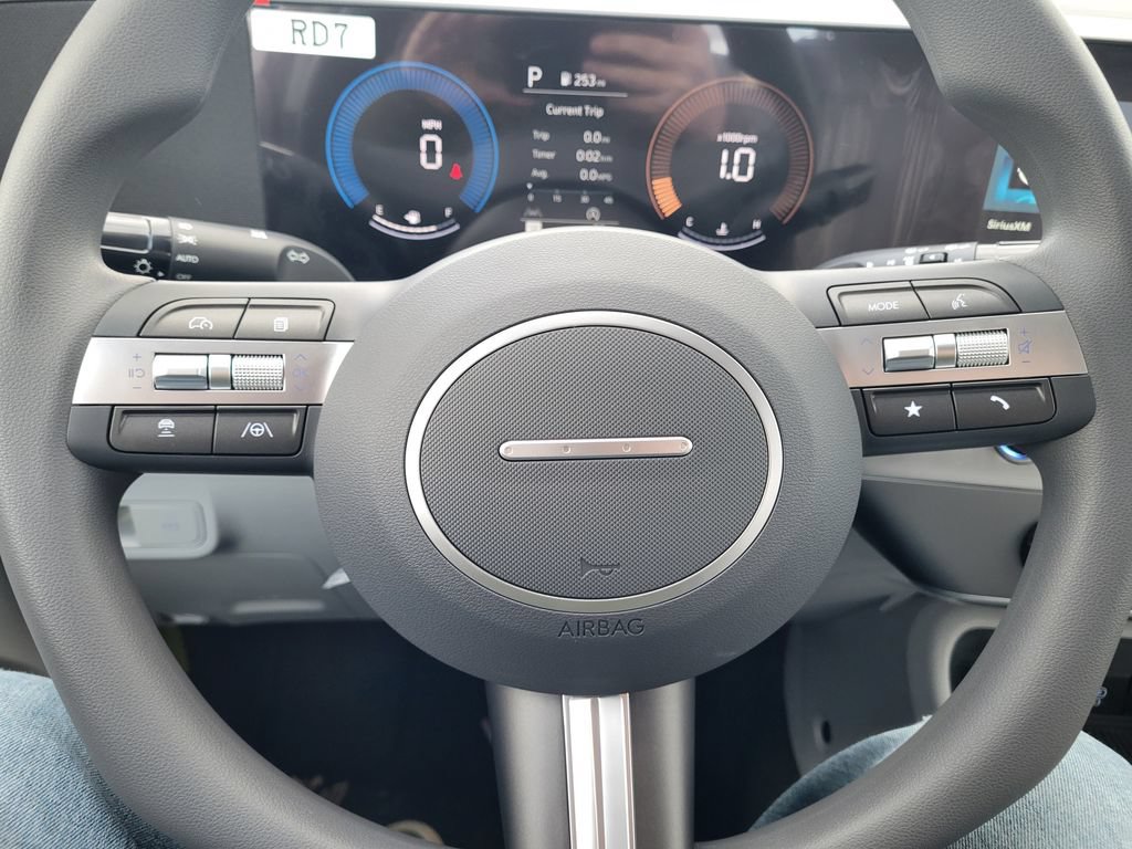 New 2026 Hyundai Kona SE AWD/4WD image 17