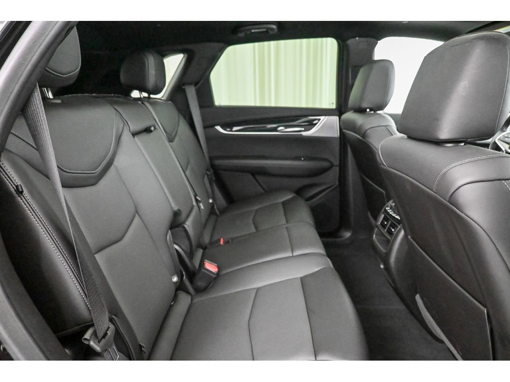 Certified 2024 Cadillac XT5 Premium Luxury w/ Technology Package AWD/4WD image 20