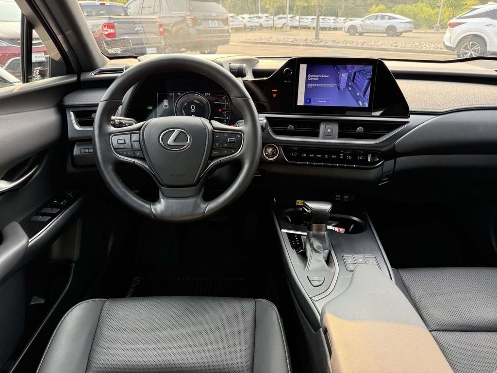 Used 2024 Lexus UX 250h F Sport AWD/4WD image 8