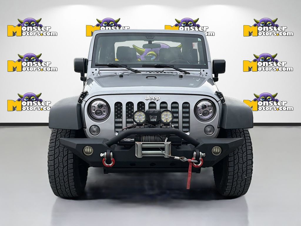 Used 2015 Jeep Wrangler Sport w/ Connectivity Group AWD/4WD image 2