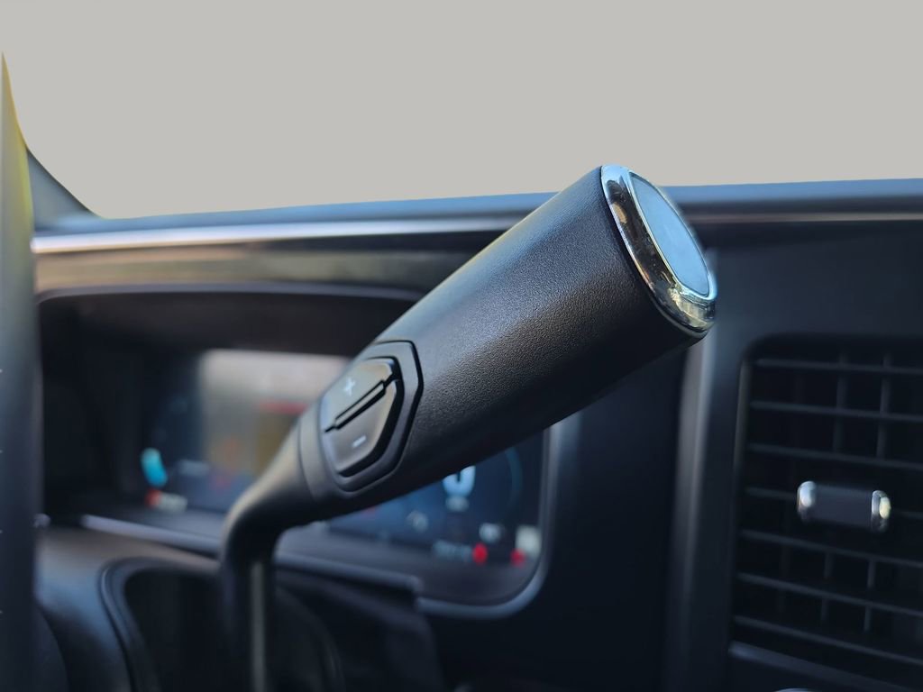 Used 2023 Ford F350 Platinum image 54