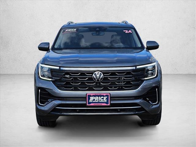 Used 2024 Volkswagen Atlas SEL Premium R-Line AWD/4WD image 2