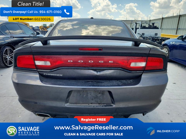 Used 2014 Dodge Charger SE w/ Sport Appearance Group RWD image 8
