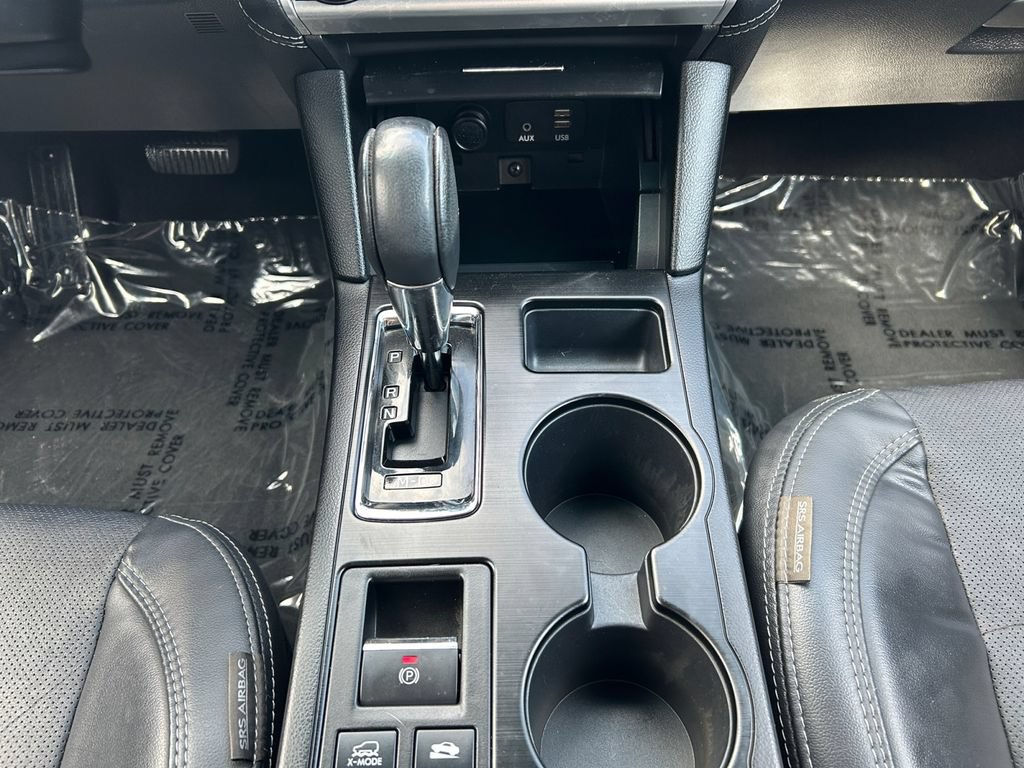 Used 2018 Subaru Outback 2.5i Limited w/ Popular Package #2 AWD/4WD image 12