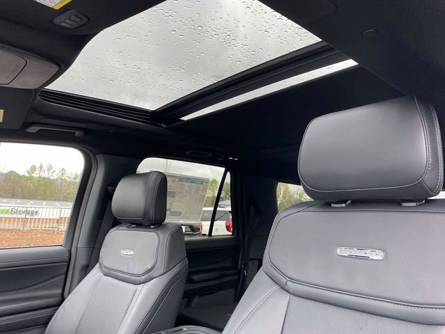 New 2025 Ford Expedition Max Platinum w/ Stealth Performance Package AWD/4WD image 12