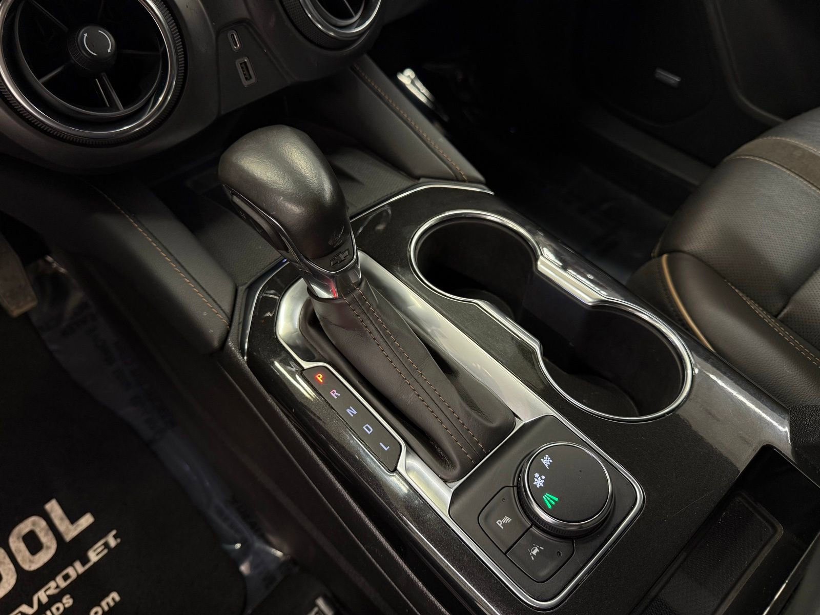 Used 2019 Chevrolet Blazer Premier w/ Driver Confidence II Package image 15