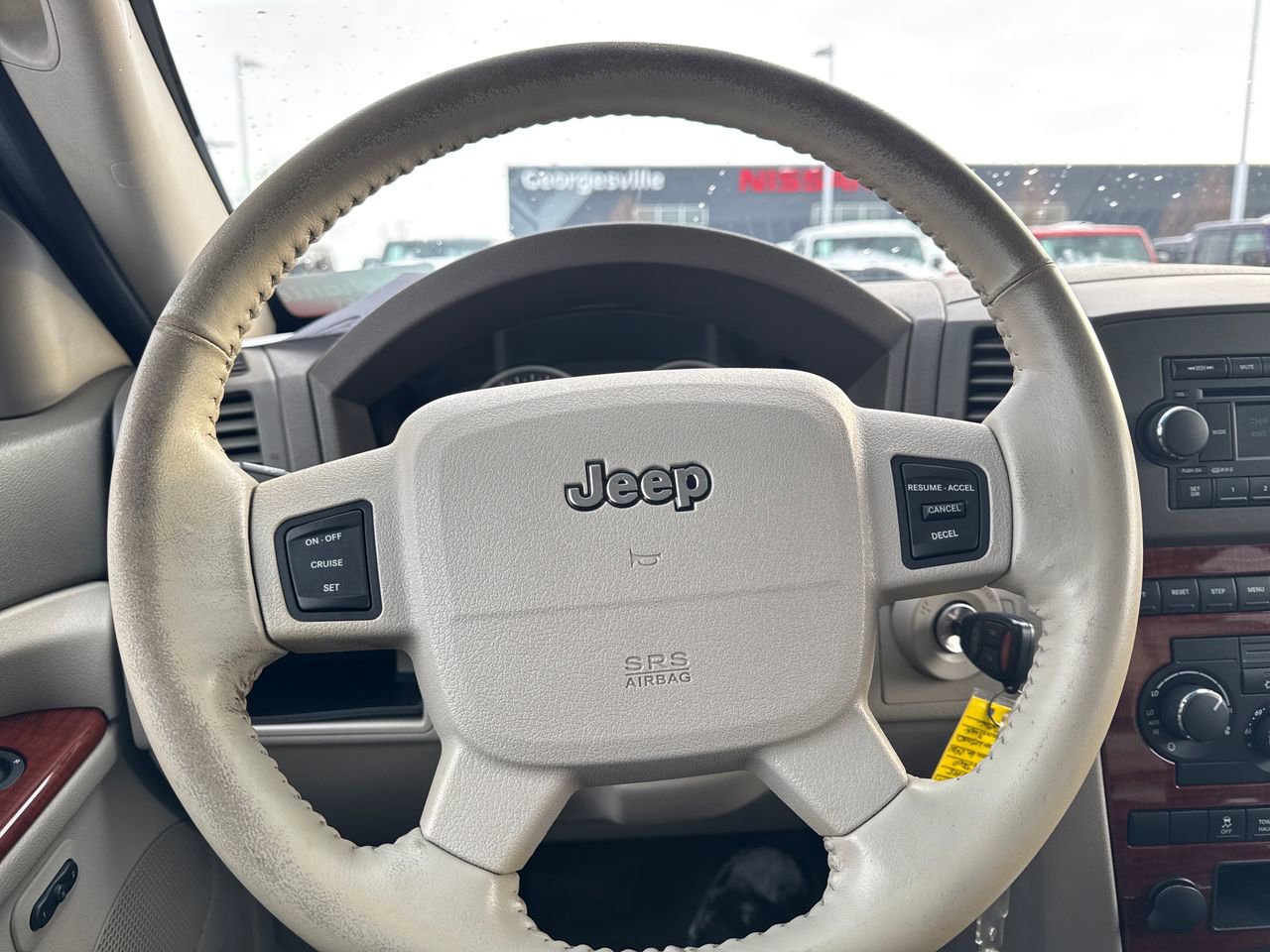 Used 2005 Jeep Grand Cherokee Limited image 15