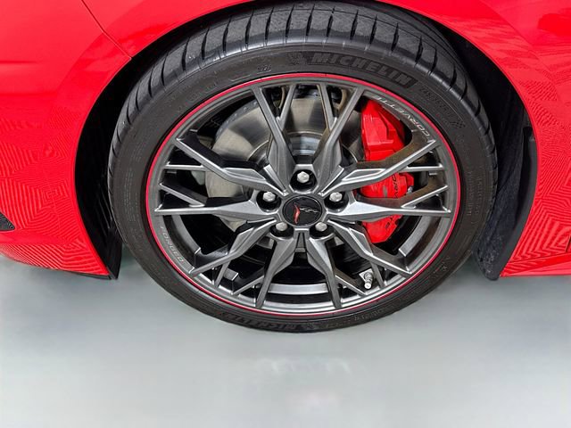 Used 2024 Chevrolet Corvette Stingray Premium Conv w/ Z51 Performance Package image 27