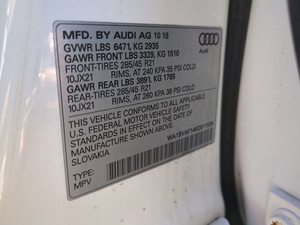Used 2019 Audi Q8 Premium Plus w/ Premium Plus image 32