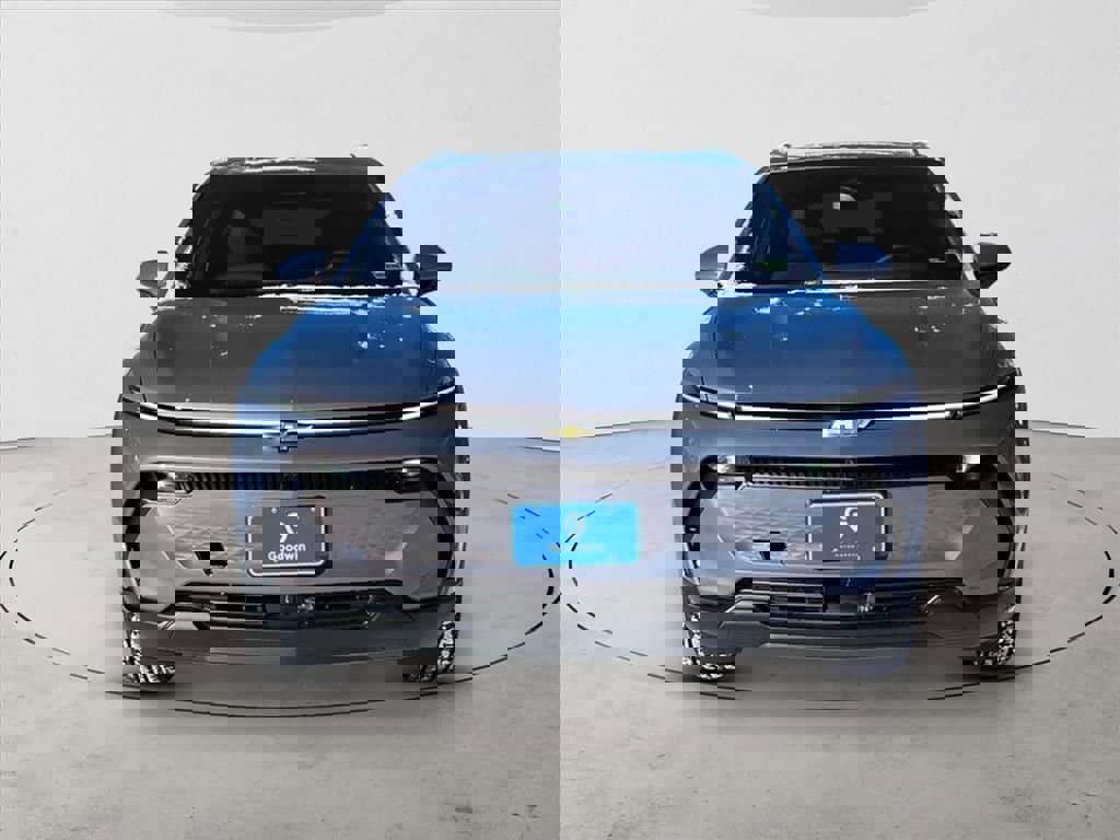 New 2026 Chevrolet Equinox EV LT image 2