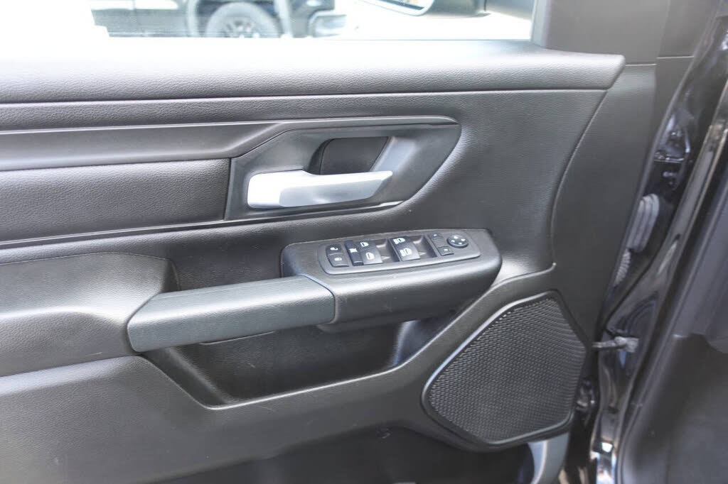 Used 2024 RAM 1500 Tradesman w/ Sport Appearance Package AWD/4WD image 17