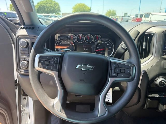 Used 2022 Chevrolet Silverado 1500 Custom Trail Boss w/ Safety Confidence Package AWD/4WD image 26