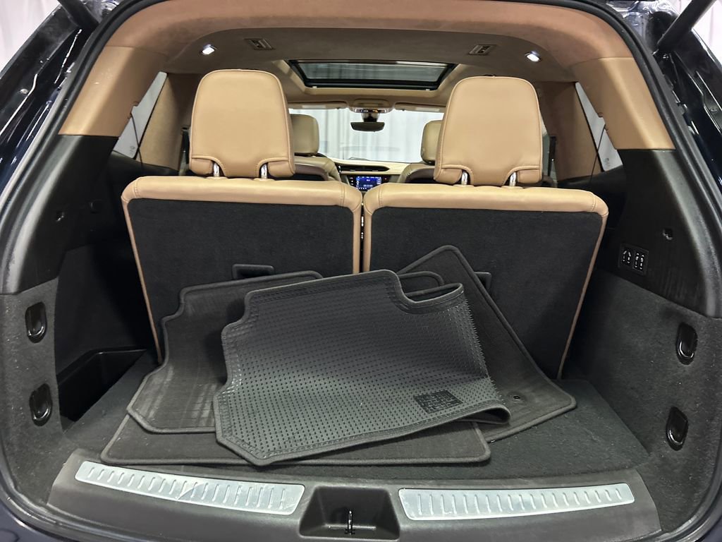 Used 2021 Cadillac XT6 Premium Luxury w/ Platinum Package image 26