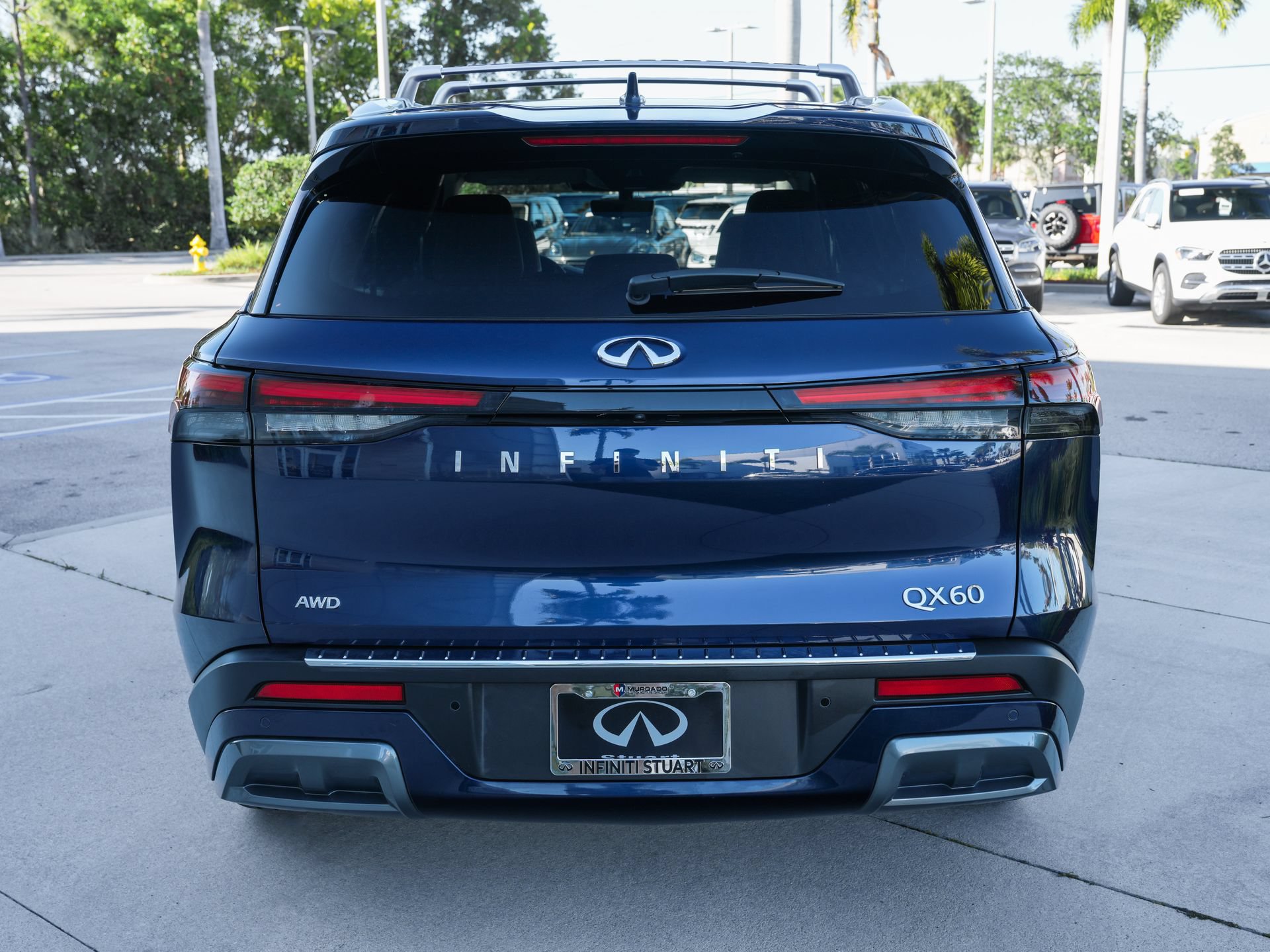 Used 2023 INFINITI QX60 Sensory w/ Vision Package AWD/4WD image 24