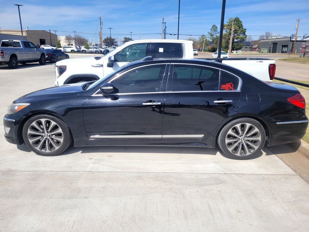 Used 2012 Hyundai Genesis 5.0 R-Spec image 4