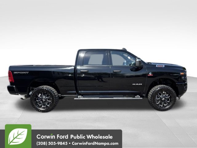 Used 2025 RAM 3500 Big Horn AWD/4WD image 4