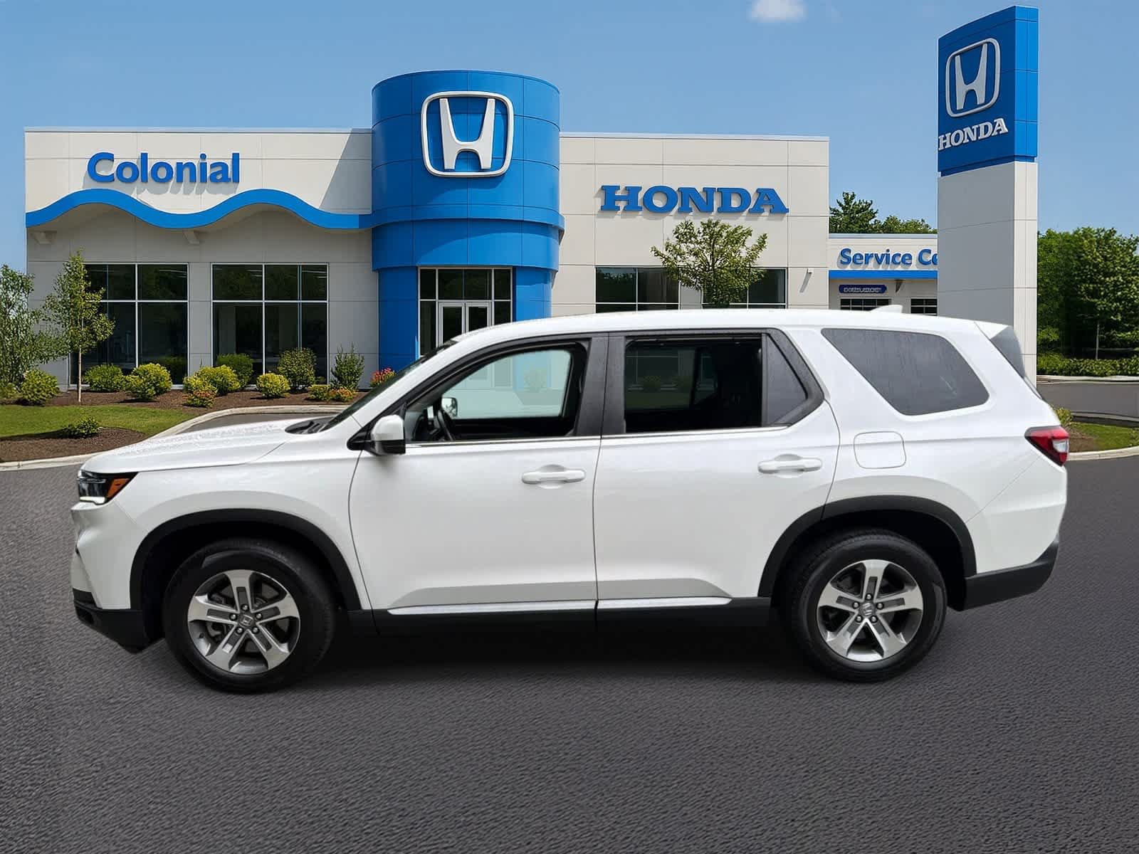 Used 2023 Honda Pilot EX-L image 3