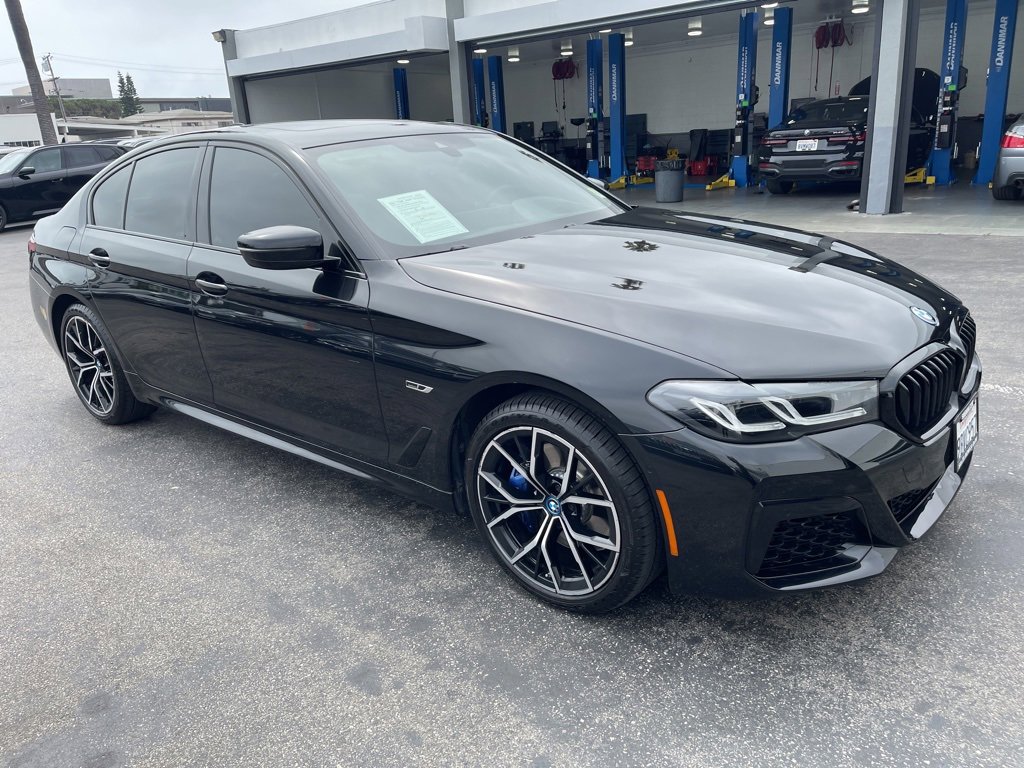 Used 2022 BMW 530e w/ Premium Package