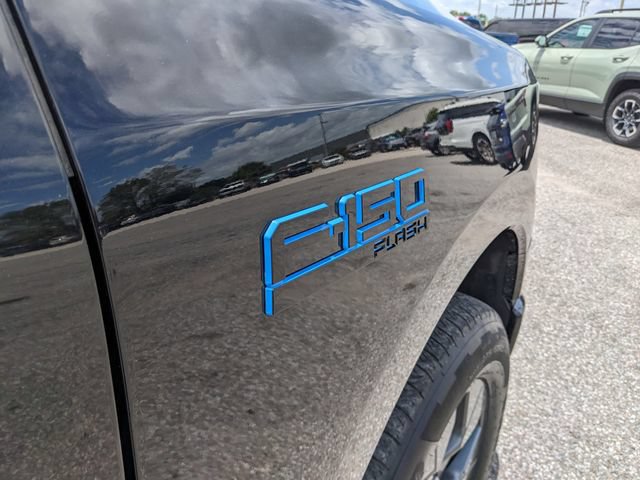 Used 2025 Ford F150 Lightning Flash AWD/4WD image 14