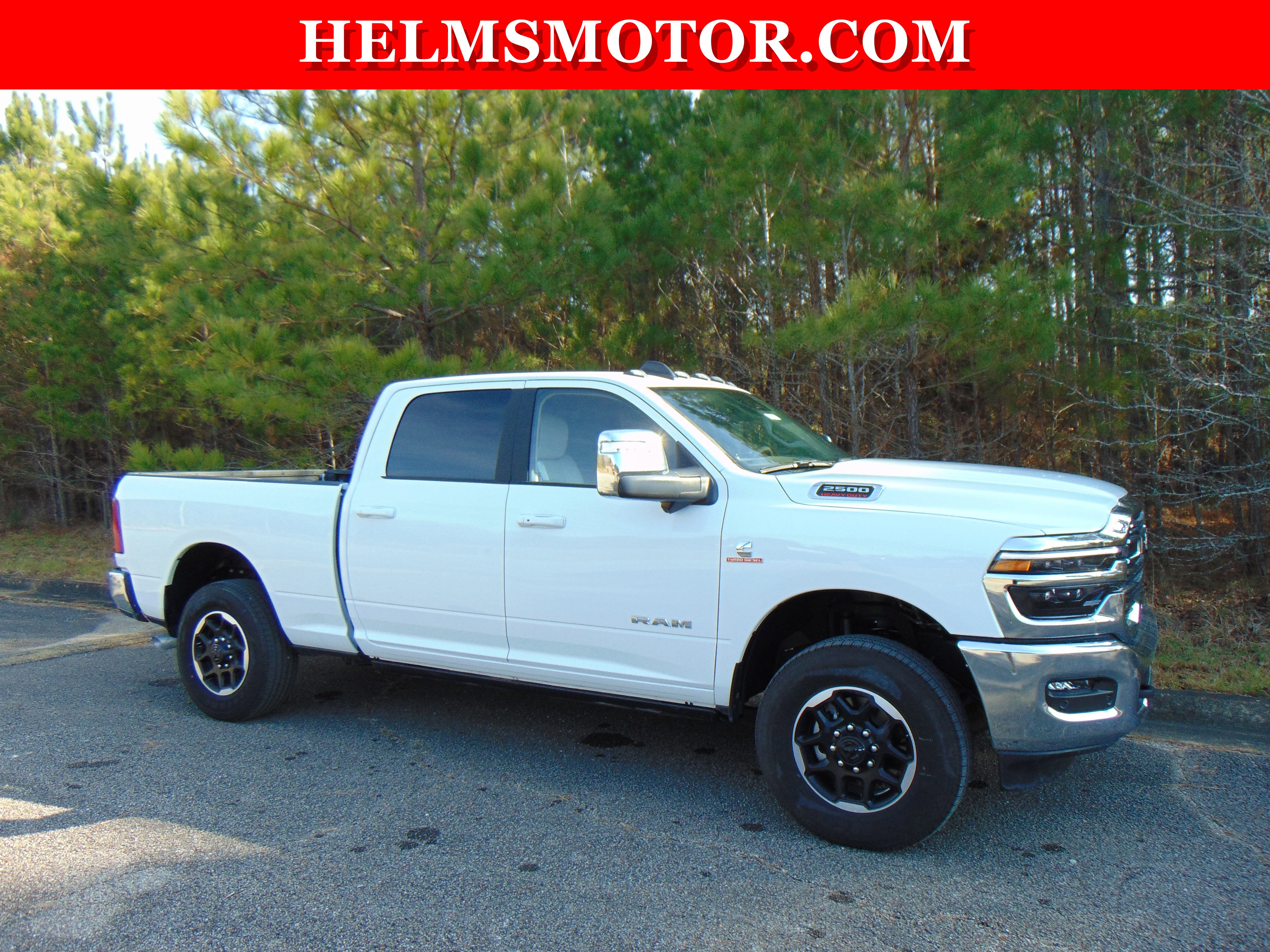 New 2025 RAM 2500 Laramie AWD/4WD image 16