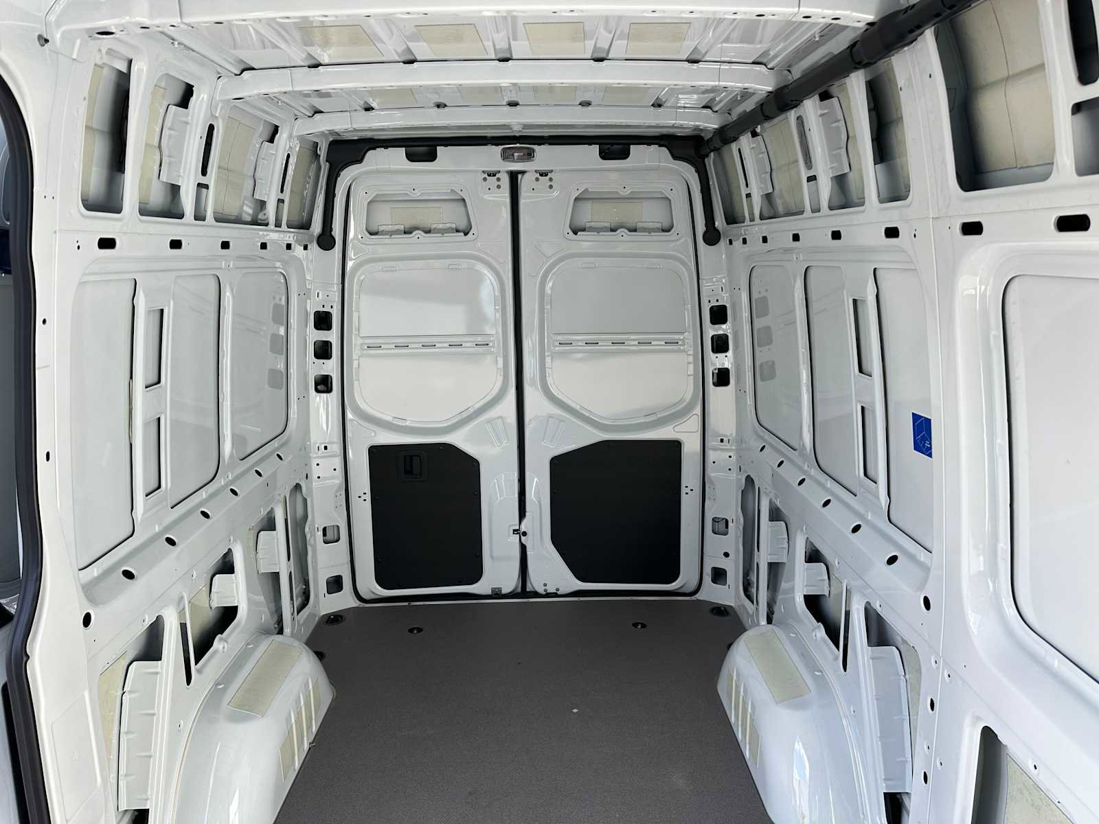 Used 2023 Mercedes-Benz Sprinter 1500 image 19