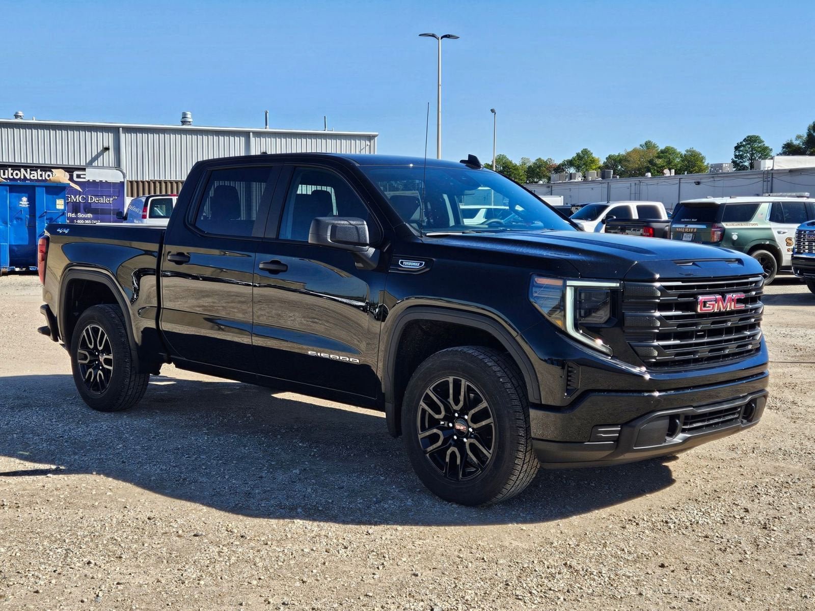 New 2026 GMC Sierra 1500 Pro w/ Graphite Edition AWD/4WD image 8