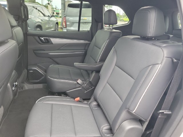 Certified 2026 Buick Enclave Preferred FWD image 18