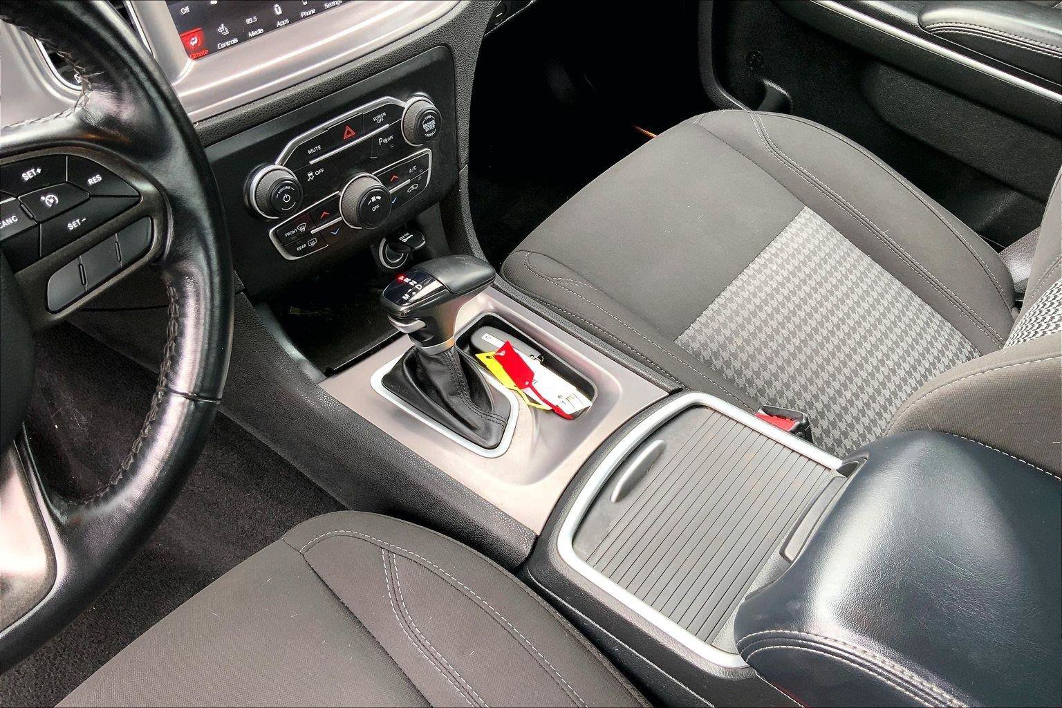 Certified 2023 Dodge Charger SXT w/ Cold Weather Package RWD image 17