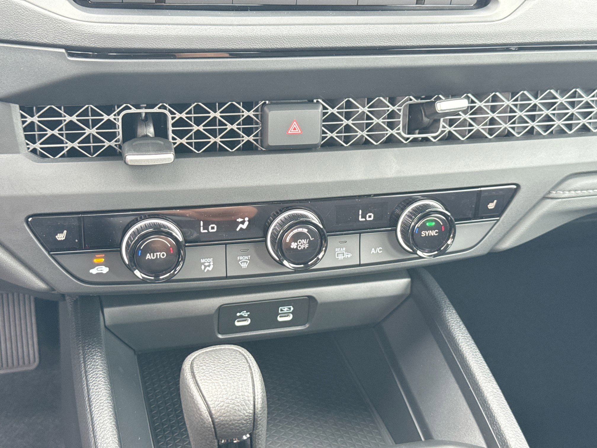 New 2025 Honda Accord SE image 12