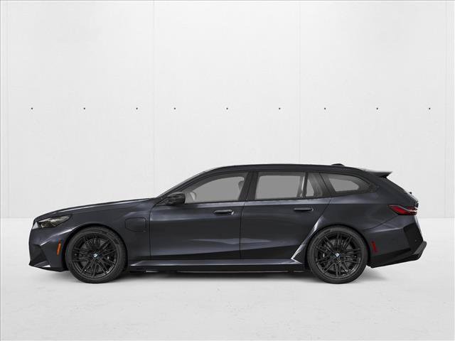 New 2027 BMW M5 Touring AWD/4WD image 3