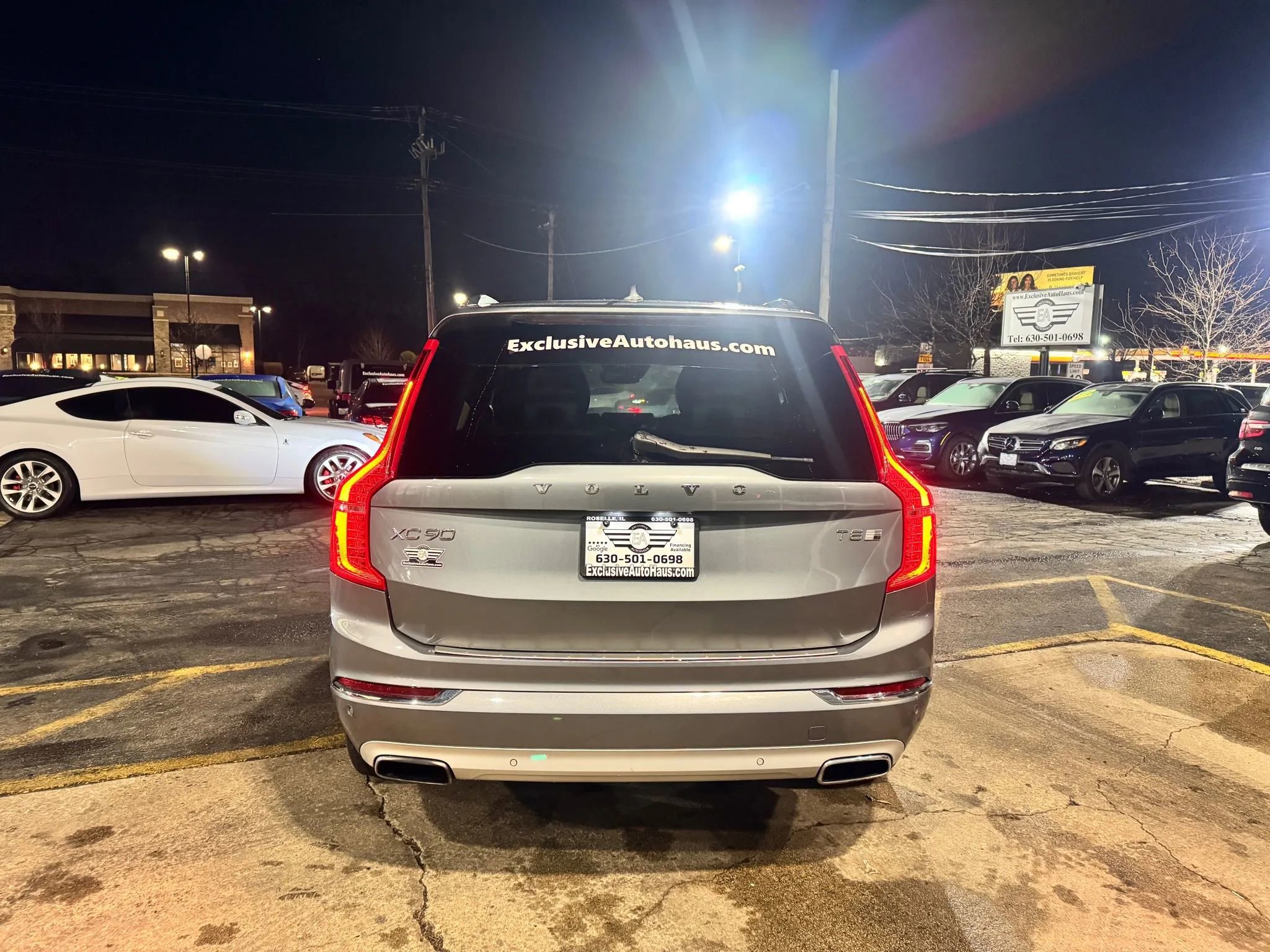 Used 2016 Volvo XC90 T8 Inscription w/ Protection Package Plus image 5