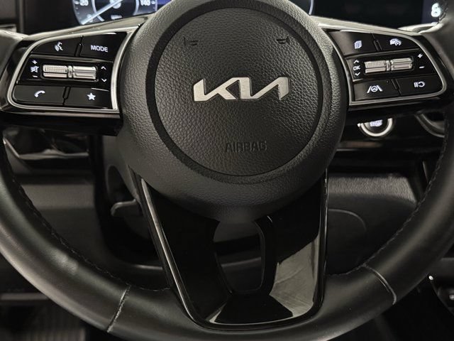 Used 2024 Kia Seltos S AWD/4WD image 15