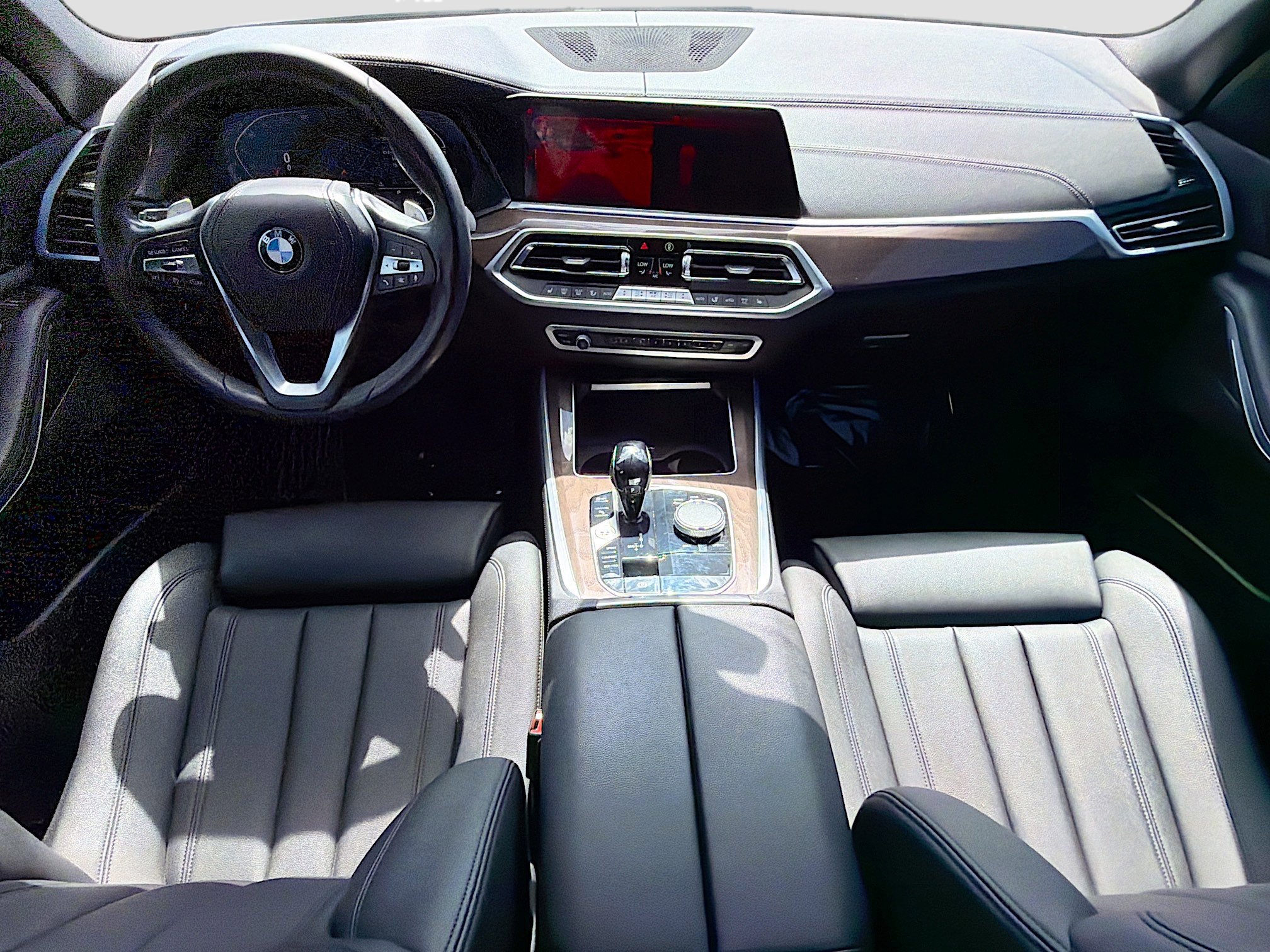 Used 2022 BMW X5 xDrive40i AWD/4WD image 16
