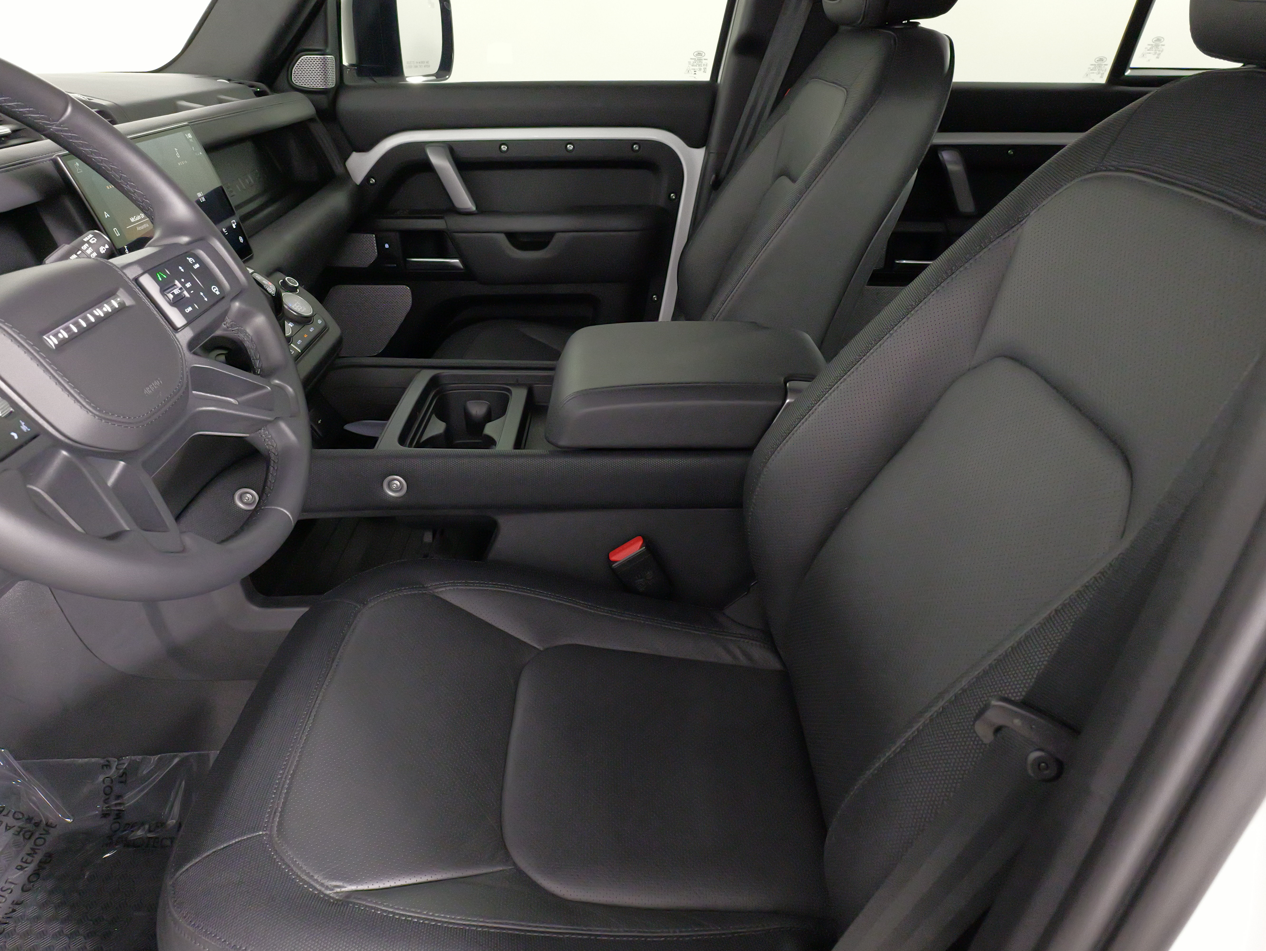 Used 2024 Land Rover Defender 130 Outbound AWD/4WD image 30
