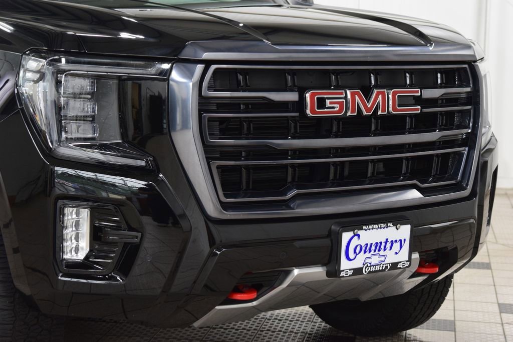 Used 2024 GMC Yukon AT4 AWD/4WD image 13