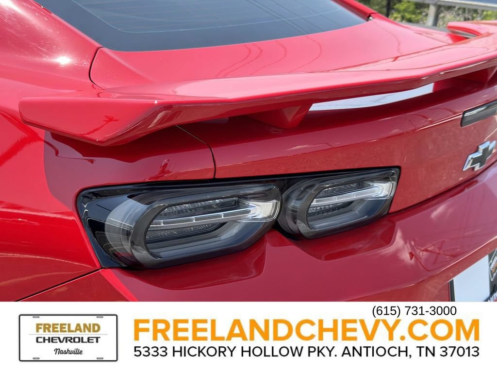 Used 2022 Chevrolet Camaro SS RWD image 12