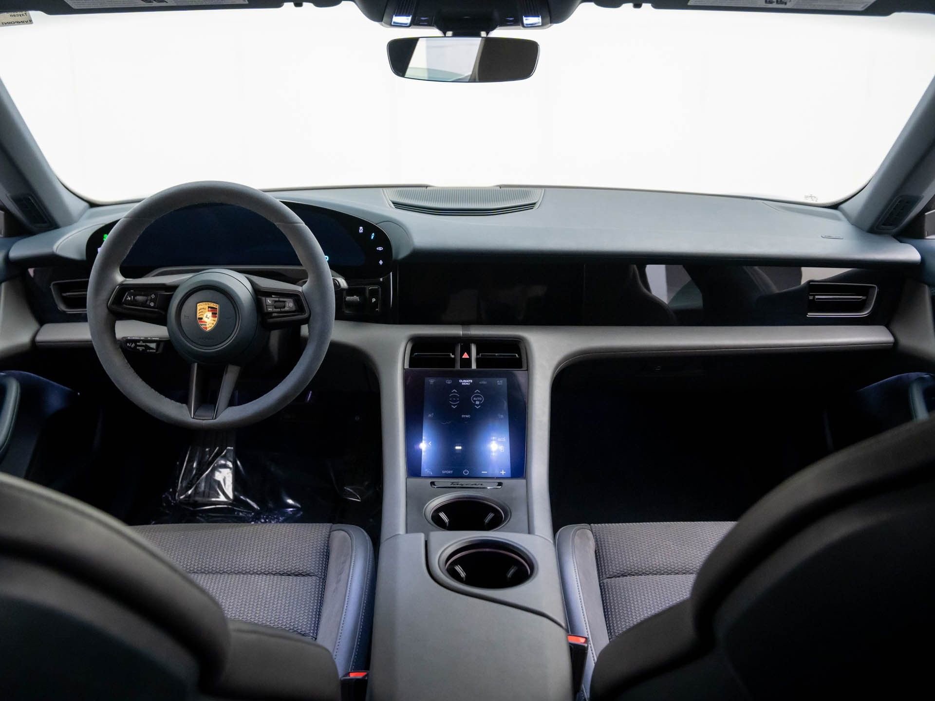 Certified 2022 Porsche Taycan 4S image 11